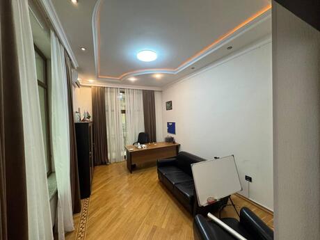 13 otaqlı ofis - Nərimanov r. - 1000 m²
