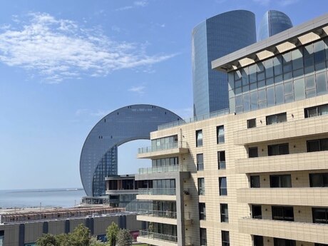 28 Mayda 2 otaqlı yeni tikili mənzil kirayə verilir, 100 m², 2 100 AZN/ay, şəkil 3 / 12