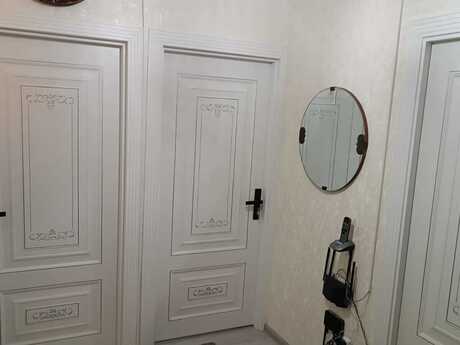 3 otaqlı köhnə tikili - Əhmədli q. - 80 m²