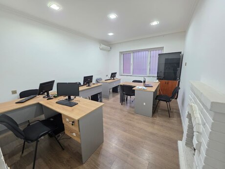 3 otaqlı ofis - Nəsimi r. - 80 m²