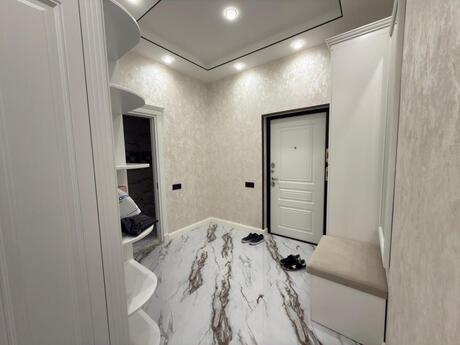 3-room apartment for rent, 130 m², Gənclik: 1 400 ₼/mo 5