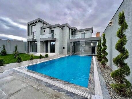 5 otaqlı həyət evi/bağ evi - Mərdəkan q. - 300 m²