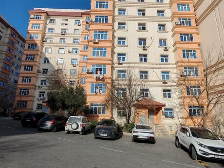 3 otaqlı köhnə tikili - Nəsimi m. - 95 m²