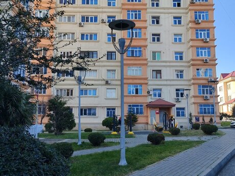 3 otaqlı köhnə tikili - Nəsimi m. - 95 m²