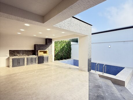 4 otaqlı həyət evi/bağ evi - Mərdəkan q. - 160 m²