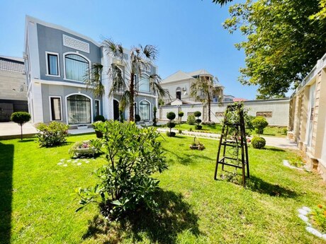 6 otaqlı həyət evi/bağ evi - Mərdəkan q. - 540 m²