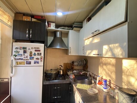 2 otaqlı köhnə tikili - Qara Qarayev m. - 55 m²