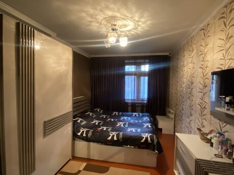 2 otaqlı köhnə tikili - Qara Qarayev m. - 55 m²