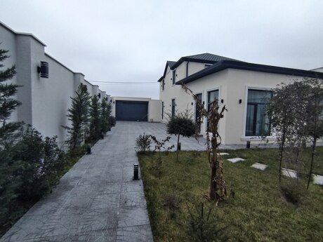 5 otaqlı həyət evi/bağ evi - Mərdəkan q. - 140 m²