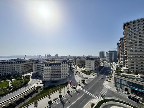 4-комнатная квартира, 225 м², Ağ şəhər: 1 420 000 ₼ 4
