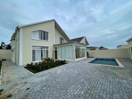 4-комн. дом/дача - пос. Шувеляны - 300 м²