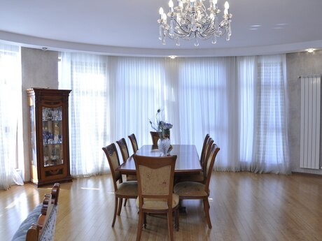 Объявление №5852595 - Баку, м. Шах Исмаил Хатаи, 4-комн., 192 м², 17/24 этаж