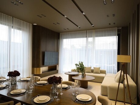 5 otaqlı həyət evi/bağ evi - Mərdəkan q. - 300 m²
