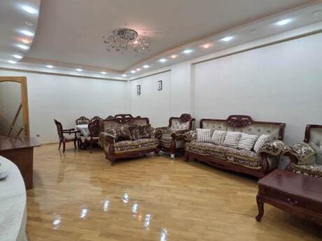 4 otaqlı yeni tikili - Elmlər Akademiyası m. - 221 m²