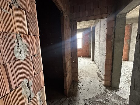 2 otaqlı yeni tikili - Saray q. - 61 m²