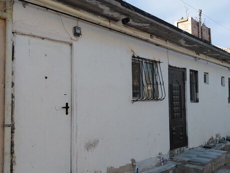 1 otaqlı həyət evi/bağ evi - M.Ə.Rəsulzadə q. - 30 m²