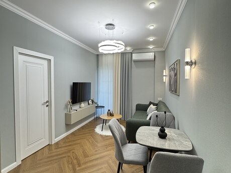 2 otaqlı köhnə tikili - Nəsimi r. - 45 m²