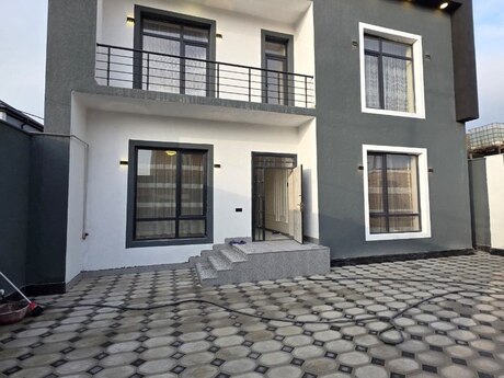 5 otaqlı həyət evi/bağ evi - Binə q. - 205 m²