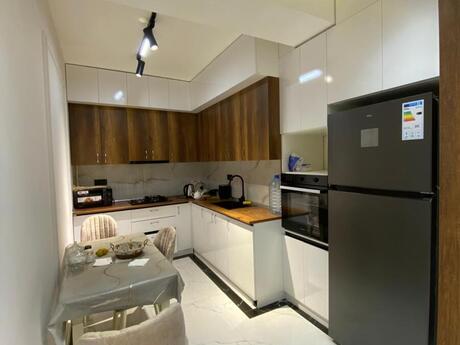 Kirayə 2 otaqlı mənzil, 80 m², Nəsimi: 1 000 ₼/ay 2