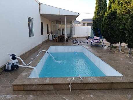 3 otaqlı həyət evi/bağ evi - Şüvəlan q. - 120 m²