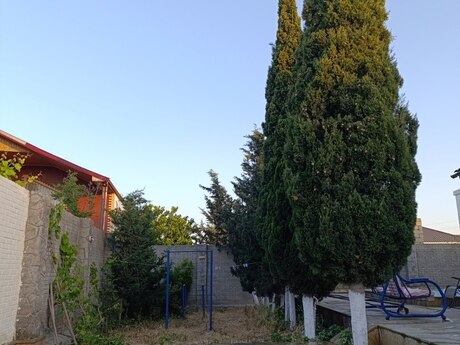 3 otaqlı həyət evi/bağ evi - Şüvəlan q. - 120 m²