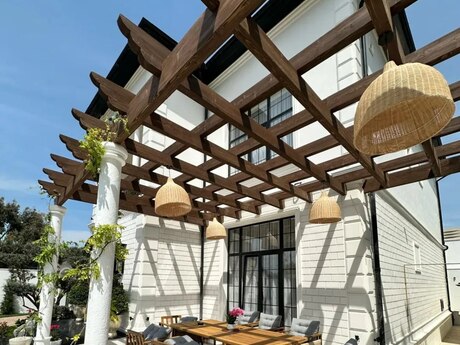 4 otaqlı həyət evi/bağ evi - Mərdəkan q. - 400 m²