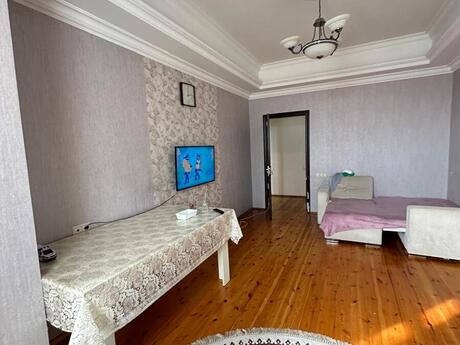 3 otaqlı mənzil, 90 m², 8 Noyabr: 245 000 ₼ 5