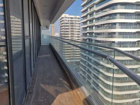 4 otaqlı yeni tikili - Ağ şəhər q. - 215 m²