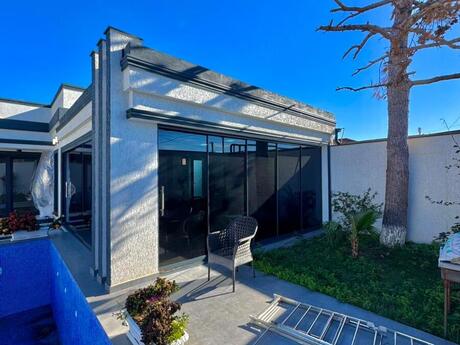 4 otaqlı həyət evi/bağ evi - Mərdəkan q. - 170 m²