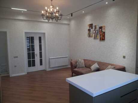 Elan №5854020 - Bakı, 28 May m., 2 otaqlı, 75 m², 6/18 mərtəbə