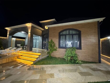 4 otaqlı həyət evi/bağ evi - Mərdəkan q. - 250 m²