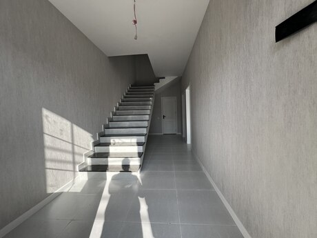 4 otaqlı həyət evi/bağ evi - Masazır q. - 140 m²