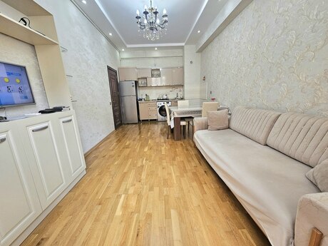 2-комн. новостройка - м. Кара Караев - 48 м²