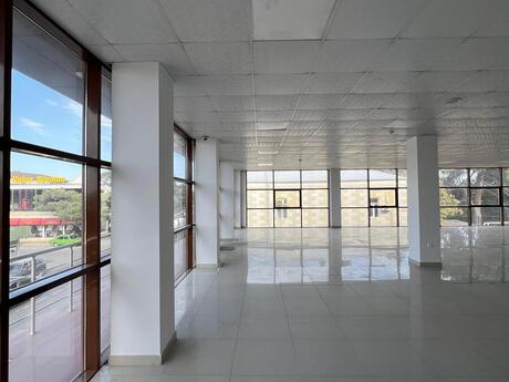 Obyekt - Şüvəlan q. - 1300 m²