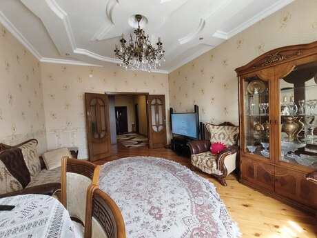 Elan №5854526 - Bakı, 7-ci mikrorayon q., 2 otaqlı, 89 m², 4/16 mərtəbə