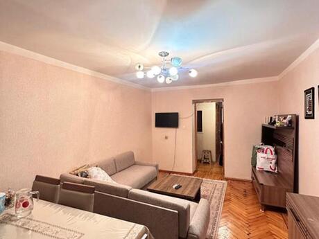 3 otaqlı köhnə tikili - Nizami m. - 70 m²