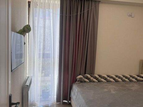 2 otaqlı mənzil, 80 m², 8 Noyabr, 900 AZN