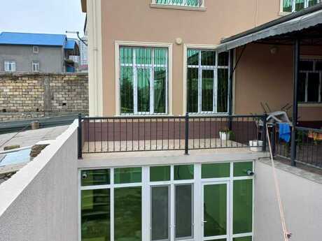 7 otaqlı həyət evi/bağ evi - Badamdar q. - 280 m²