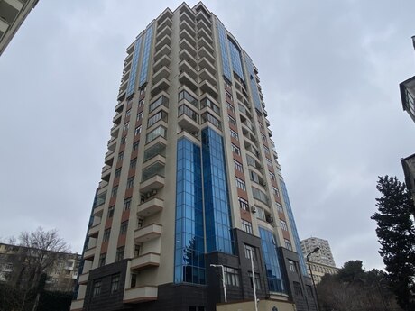 4 otaqlı yeni tikili - Yasamal r. - 210 m²
