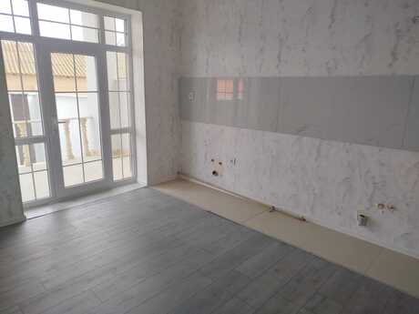 4 otaqlı həyət evi/bağ evi - Zabrat q. - 82 m²
