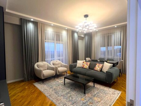 4 otaqlı yeni tikili - Binəqədi r. - 115 m²