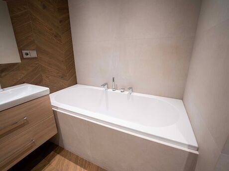 4 otaqlı yeni tikili - Bayıl q. - 288.3 m²