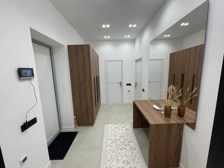Kirayə 2 otaqlı mənzil, 78 m², 28 May: 1 800 ₼/ay 5