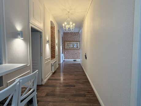 2 otaqlı köhnə tikili - Sahil m. - 80 m²