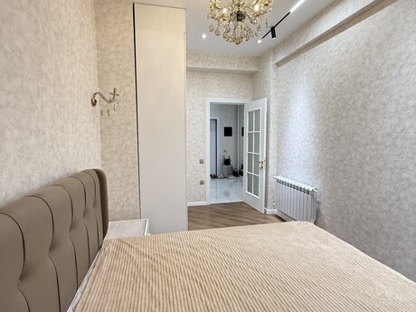 2 otaqlı yeni tikili - 28 May m. - 75 m²