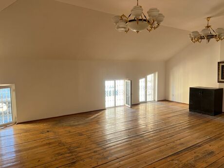 9 otaqlı həyət evi/bağ evi - Nərimanov r. - 600 m²