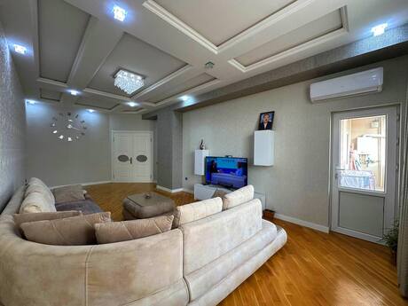 3-комн. новостройка - м. Ази Асланов - 130 м²