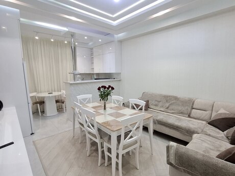 2 otaqlı yeni tikili - Azadlıq Prospekti m. - 65 m²