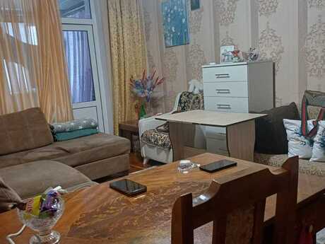 2 otaqlı köhnə tikili - Gənclik m. - 55 m²
