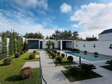 5 otaqlı həyət evi/bağ evi - Mərdəkan q. - 350 m²